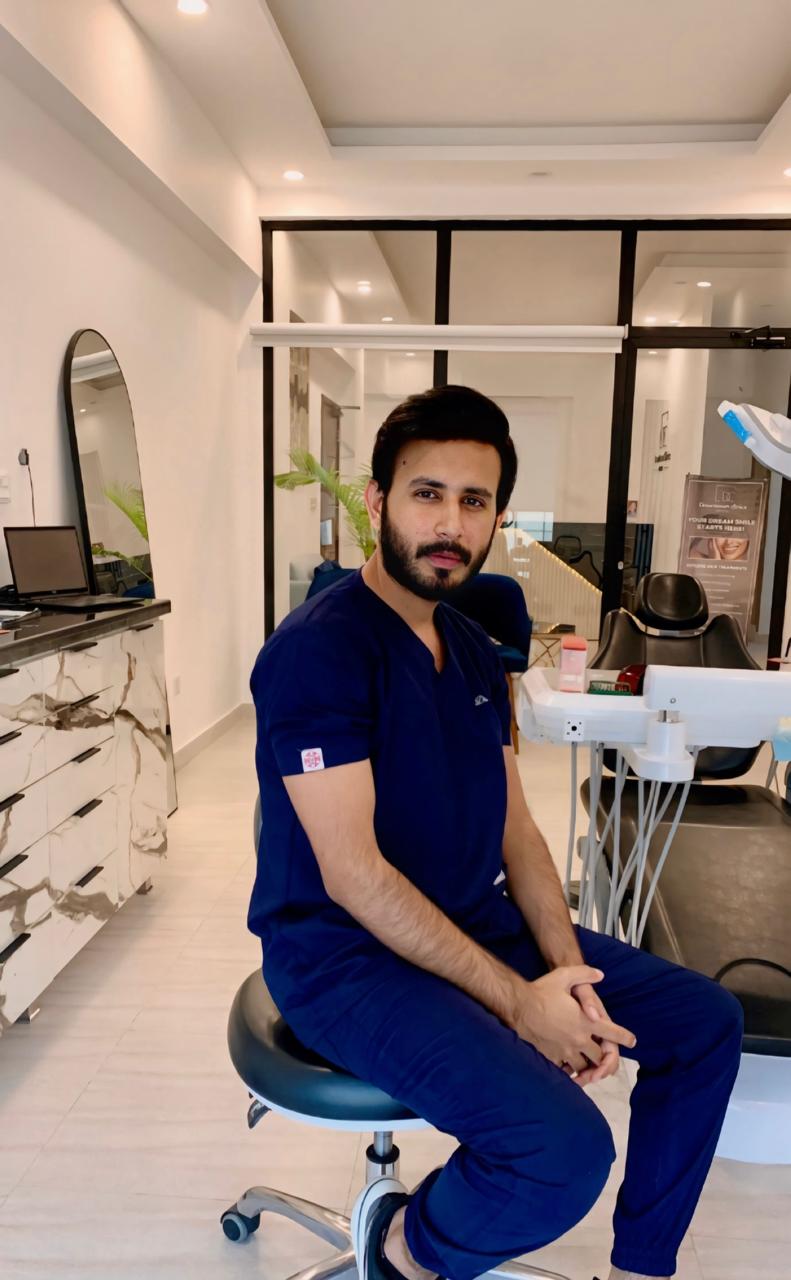 Dr. Zeeshan Riaz